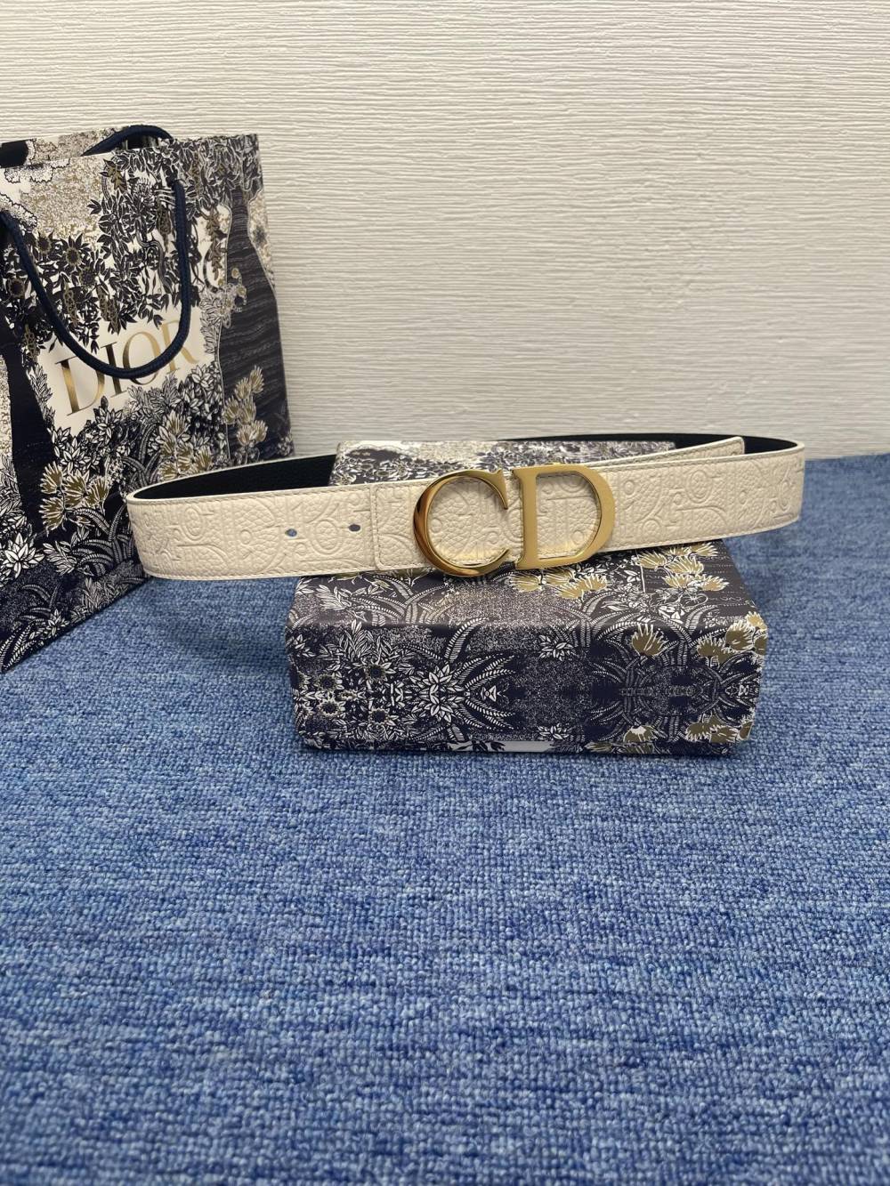 China Replica Dior Belts 63usd Only