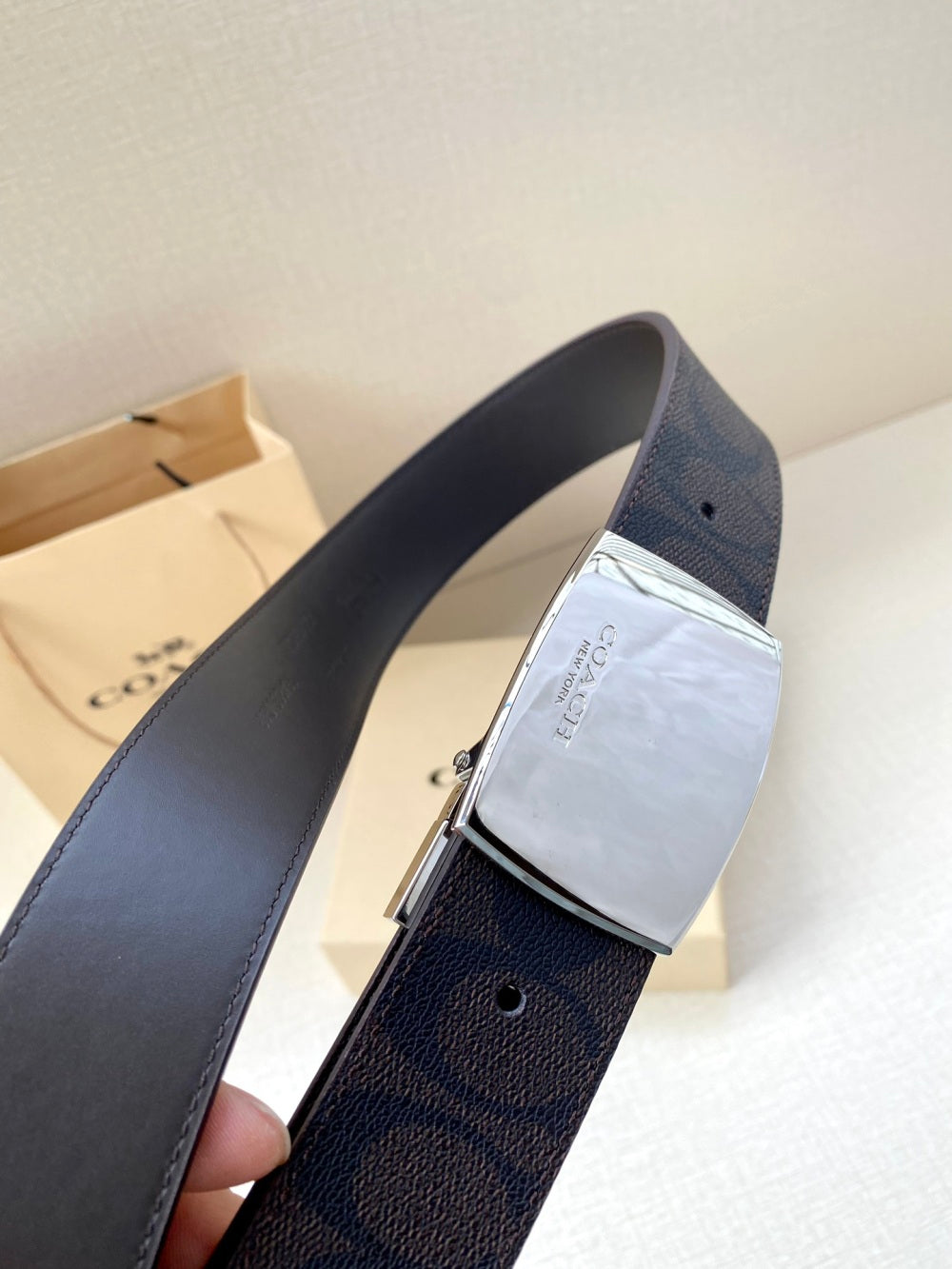 China Replica Coach Belts 60usd Only
