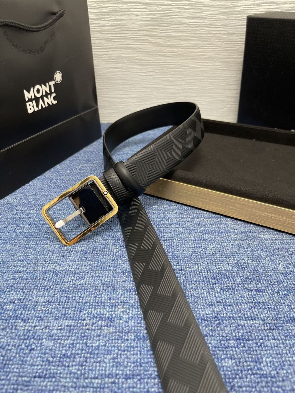 China Replica Montblanc Belts 60usd Only