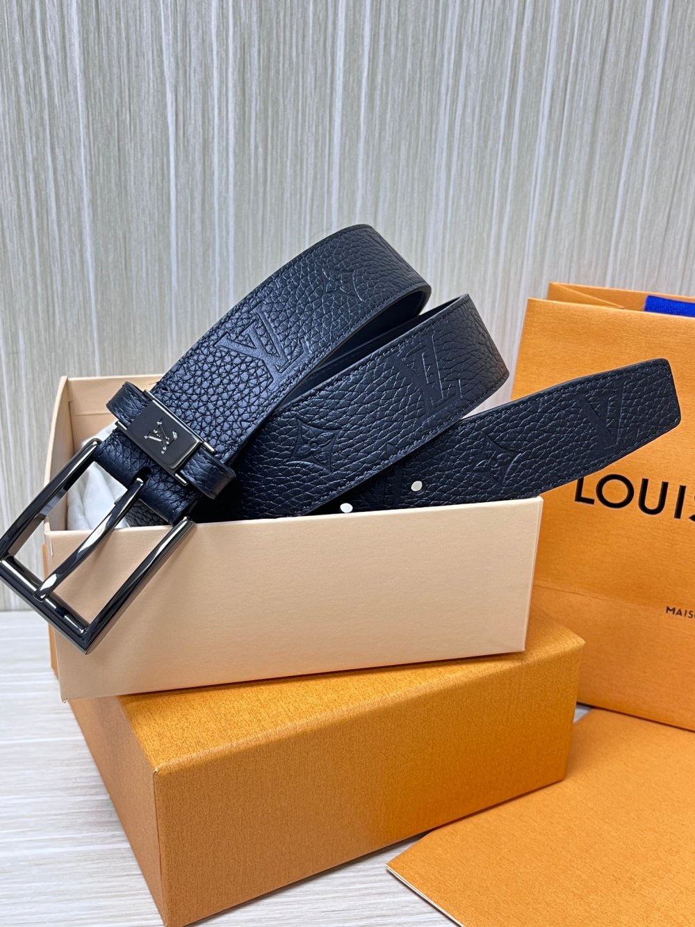 China Replica LV Belts 52usd Only