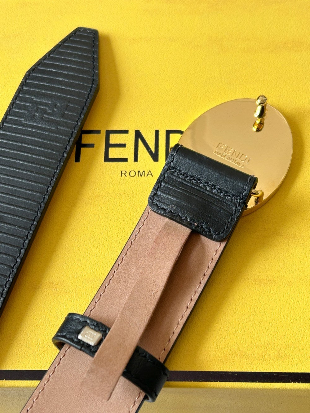 China Replica Fendi Belts 66usd Only