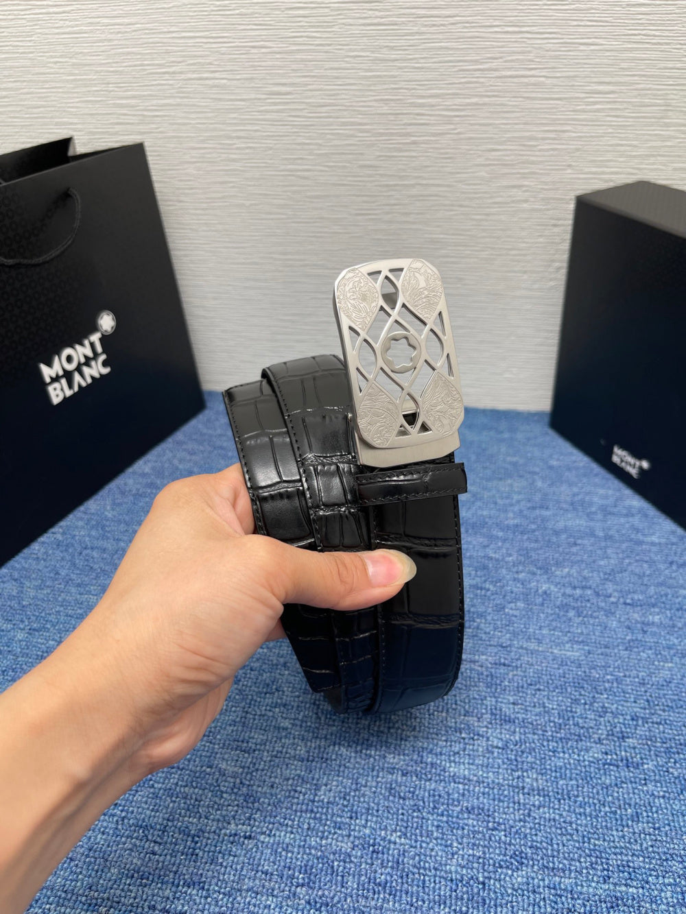 China Replica Montblanc Belts 42usd Only