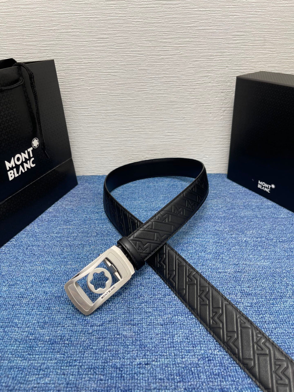 China Replica Montblanc Belts 42usd Only