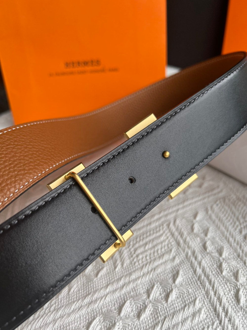 China Replica Versace Belts 50usd Only