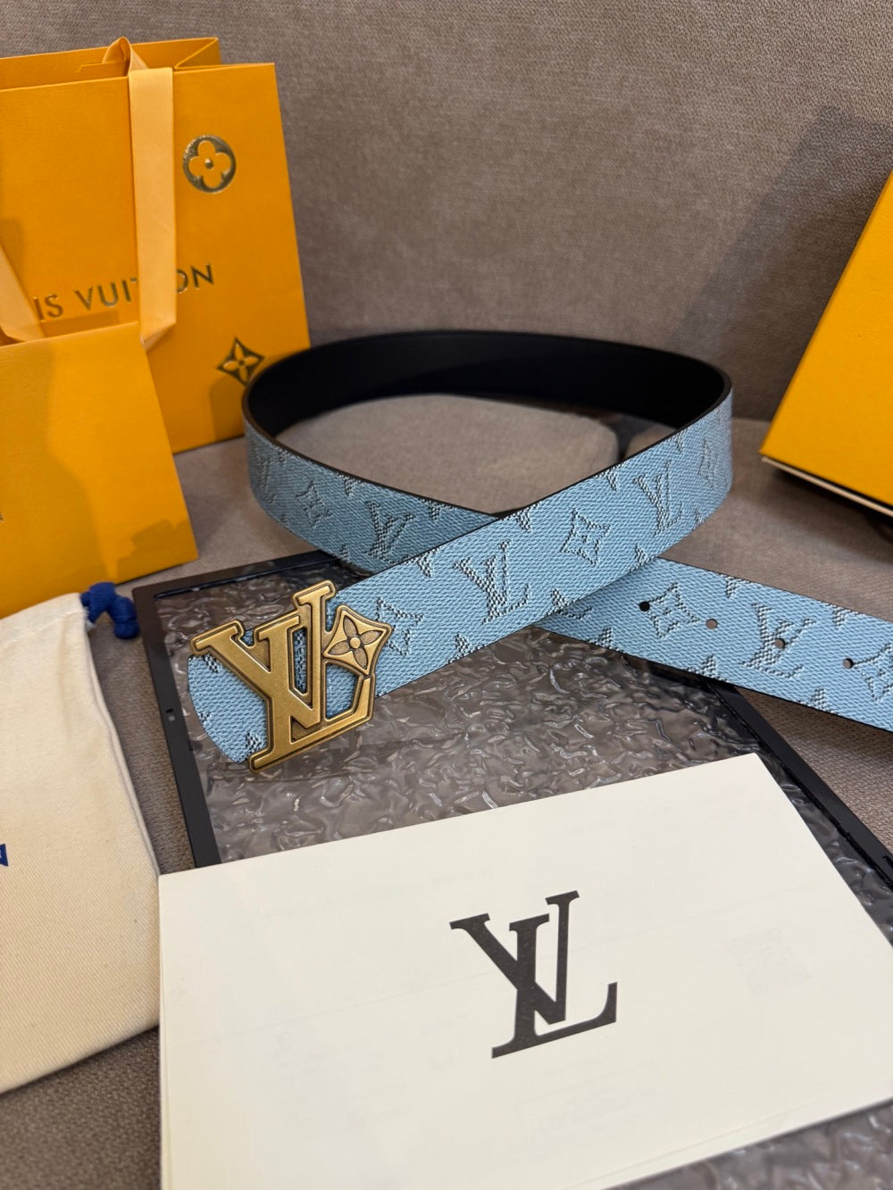 China Replica LV Belts 51usd Only