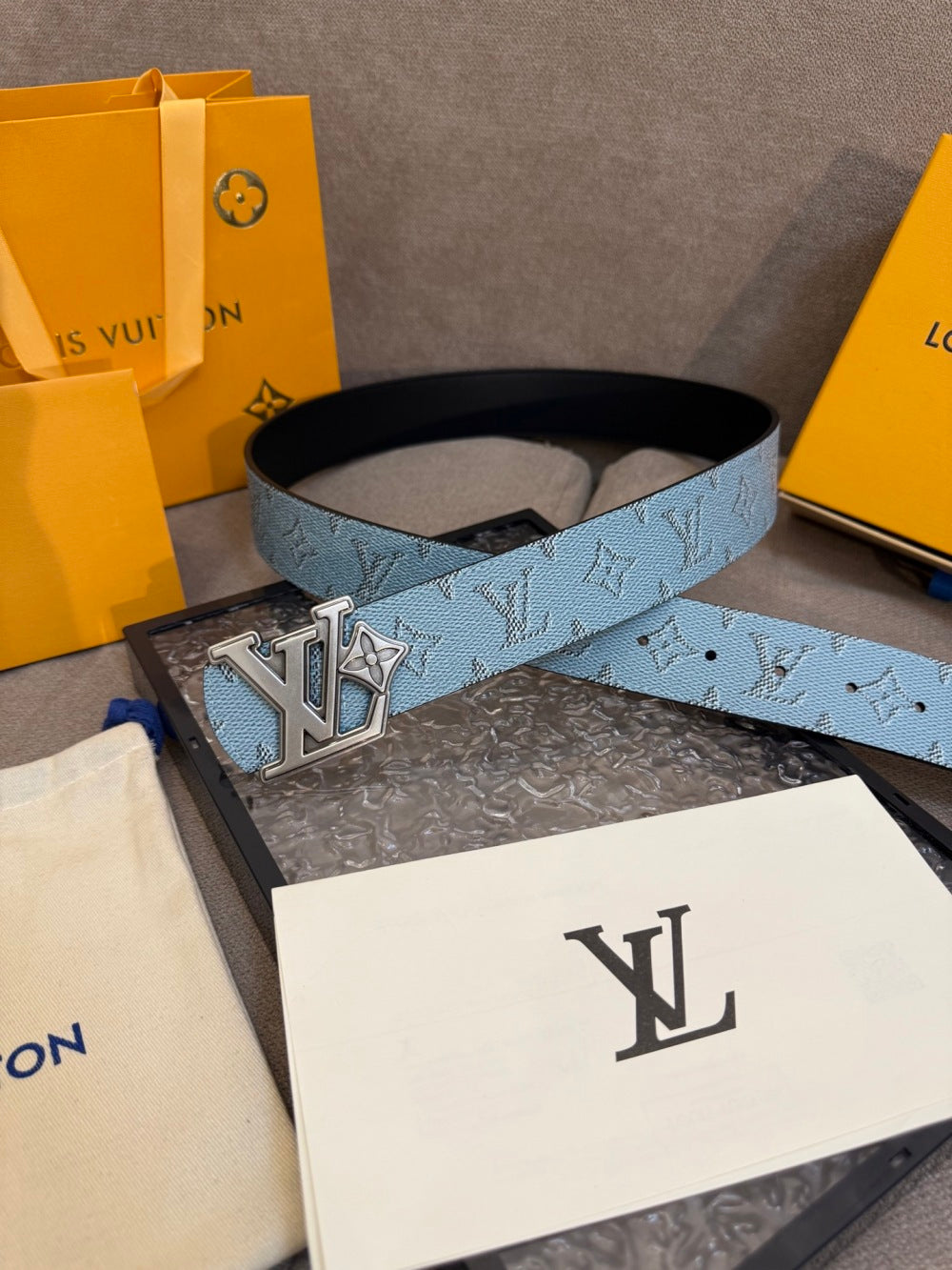 China Replica LV Belts 51usd Only