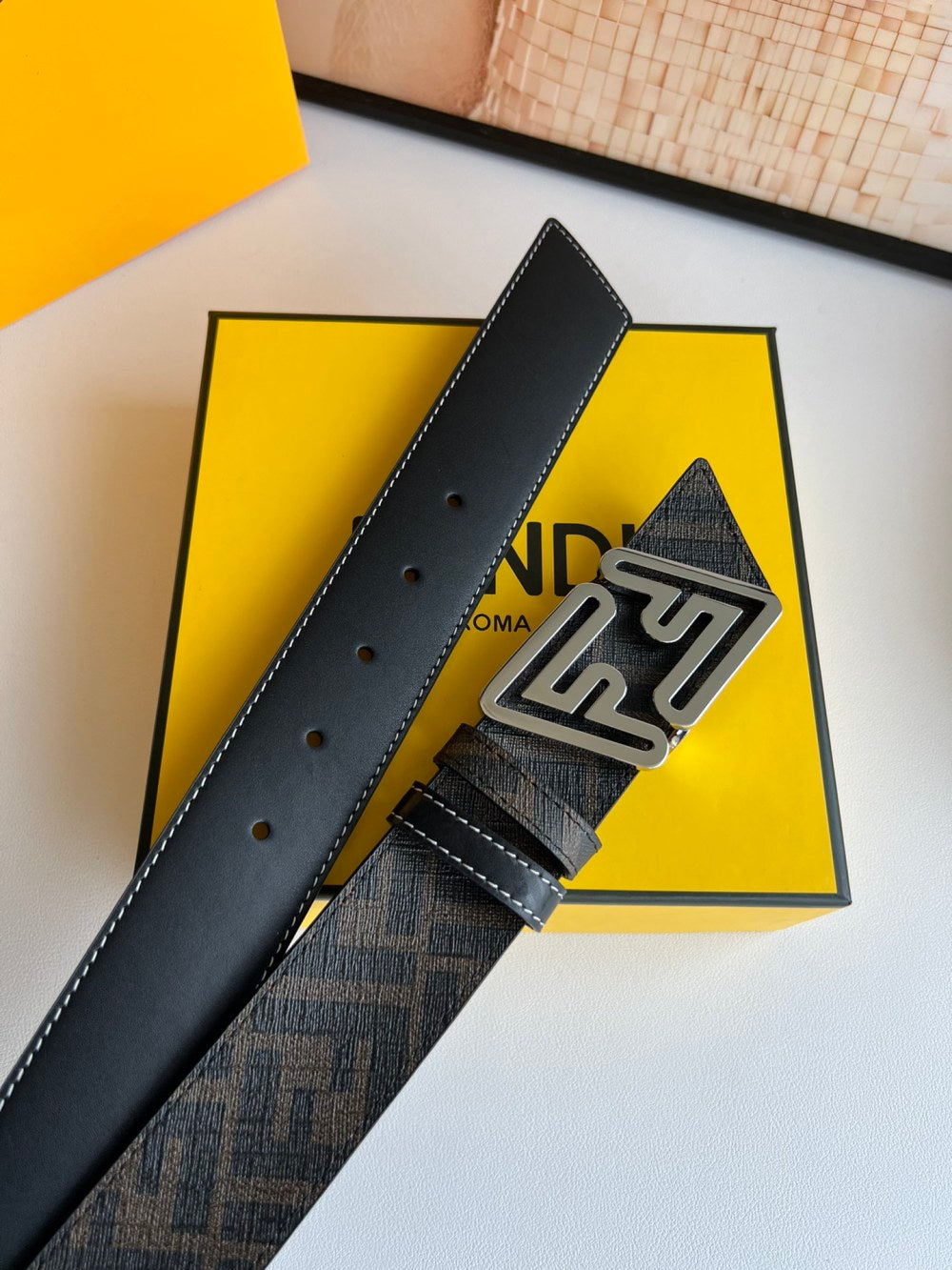 China Replica Fendi Belts 57usd Only