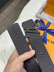 China Replica LV Belts 72usd Only