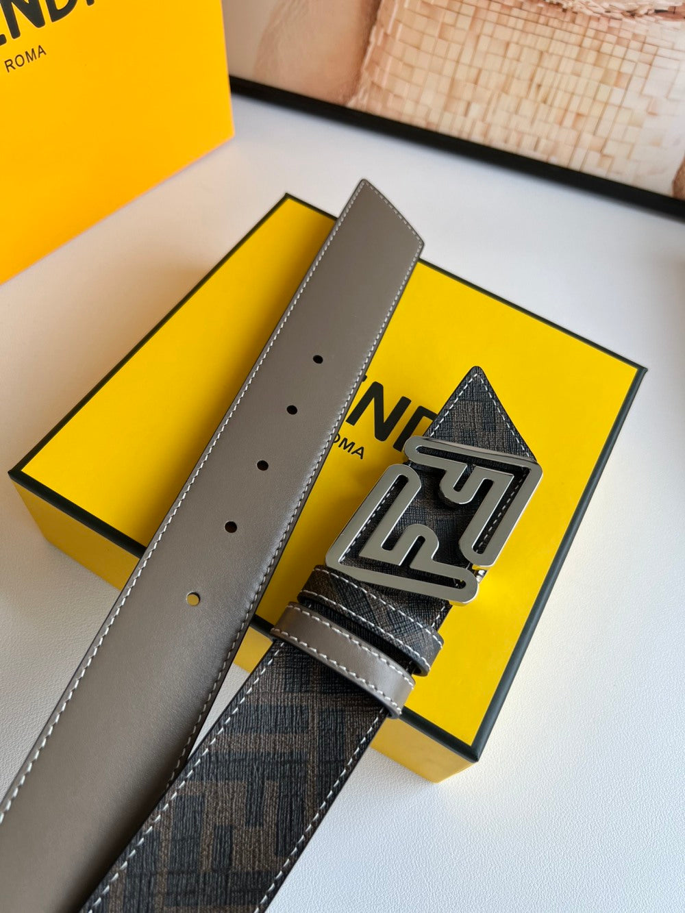 China Replica Fendi Belts 57usd Only