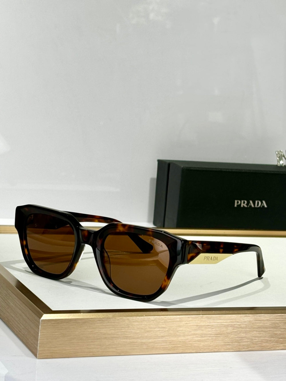 China Replica Prada Sunglasses 72usd Only