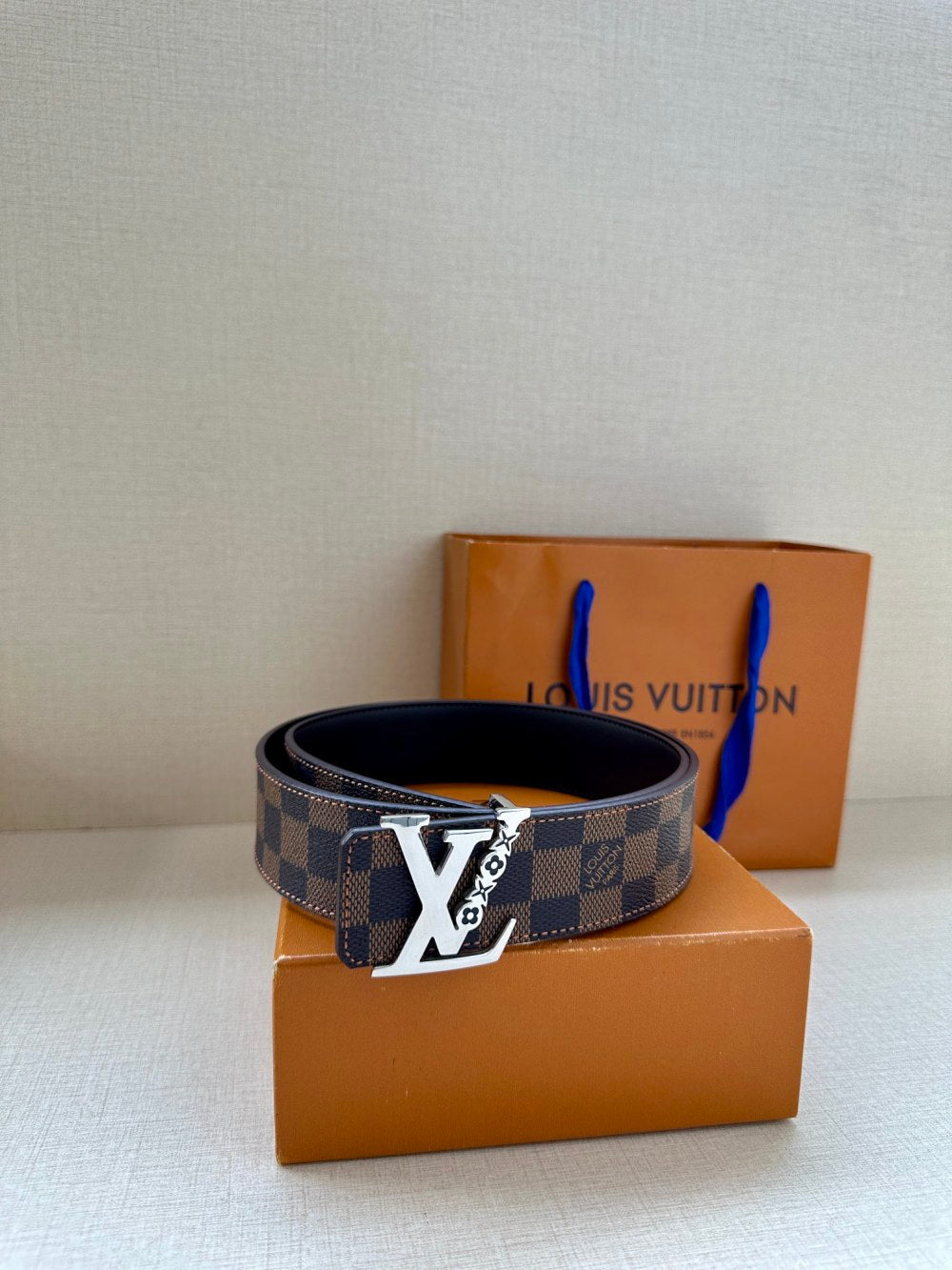 China Replica LV Belts 54usd Only