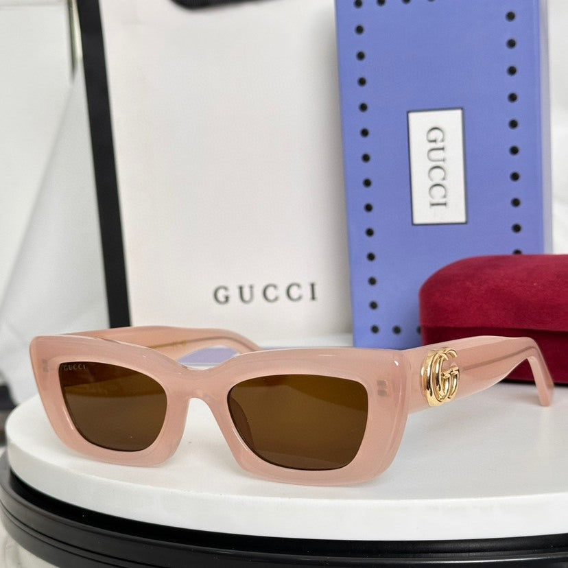 China Replica Gucci Sunglasses 44usd Only
