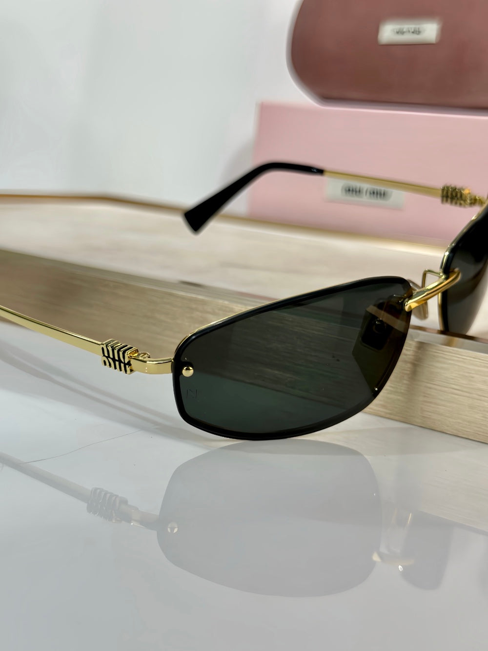China Replica Miumiu Sunglasses 72usd Only