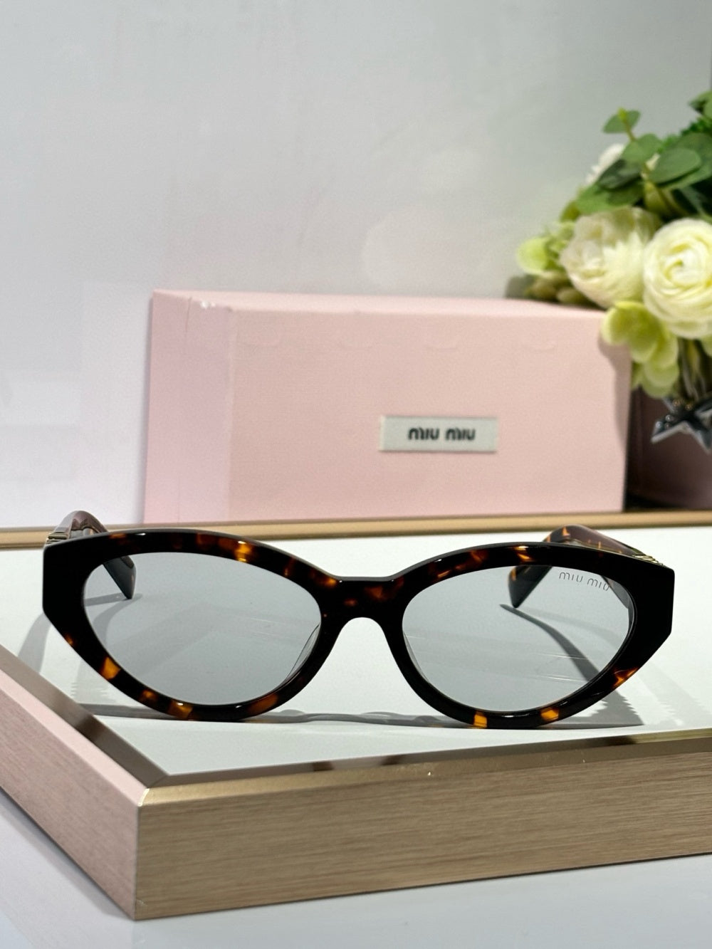 China Replica Miumiu Sunglasses 69usd Only