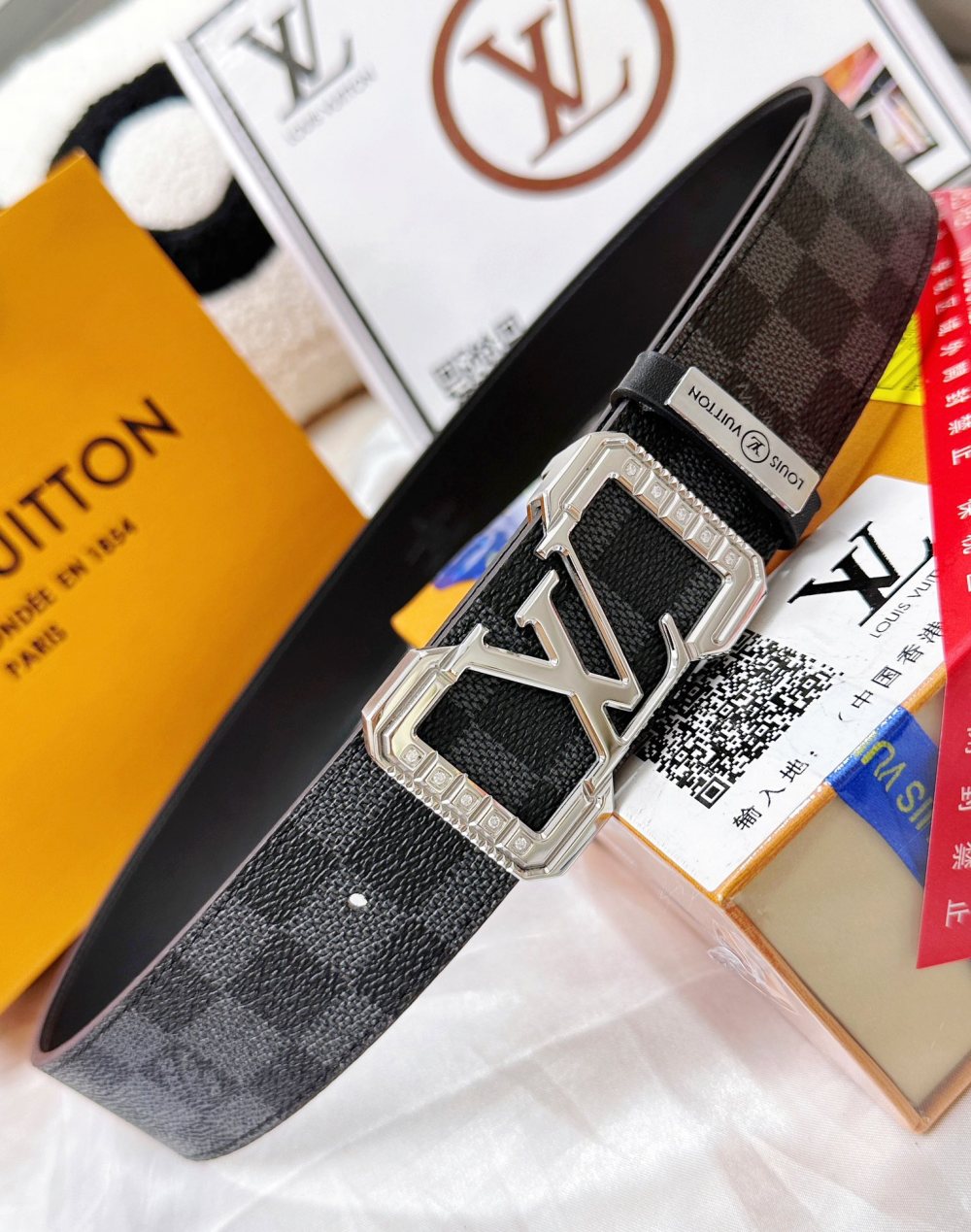 China Replica LV Belts 54usd Only
