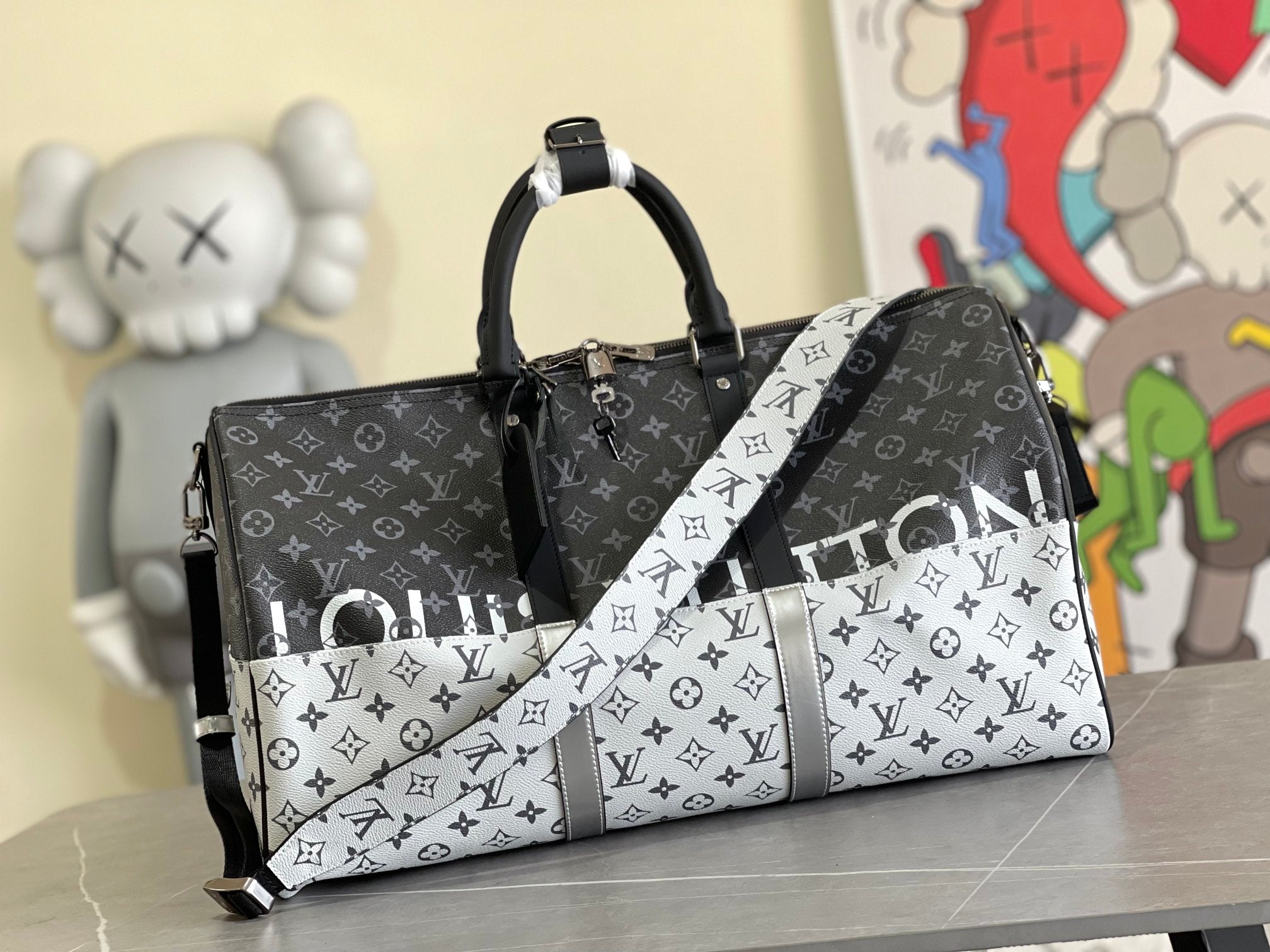 China Replica LV Handbags 204usd Only
