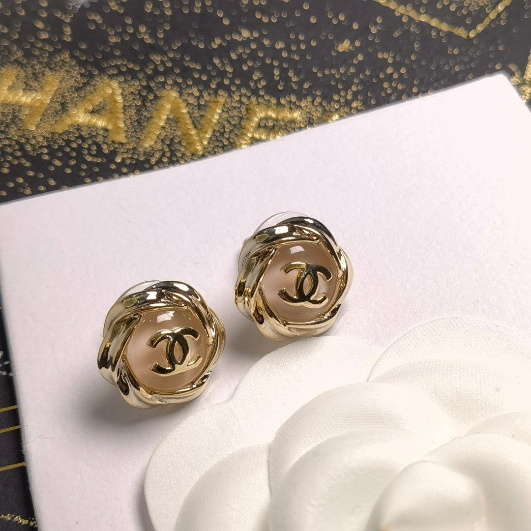 China Replica Chanel Earrings 20usd Only