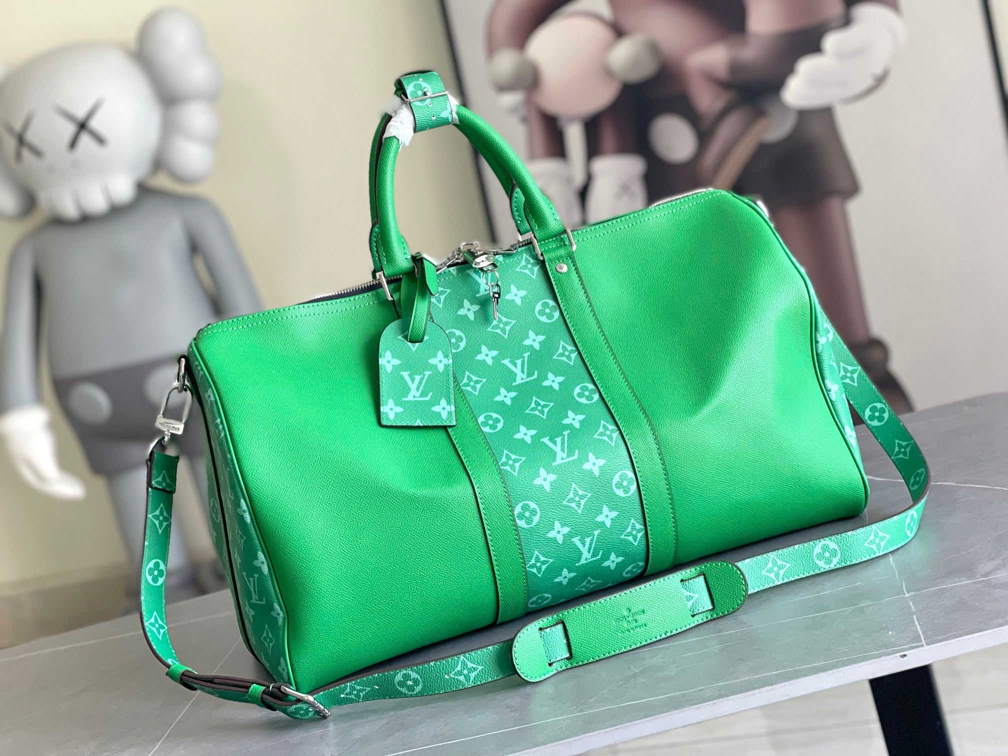 China Replica LV Handbags 204usd Only