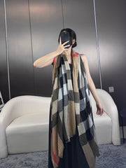 China Replica Burberry Scarf 56usd Only
