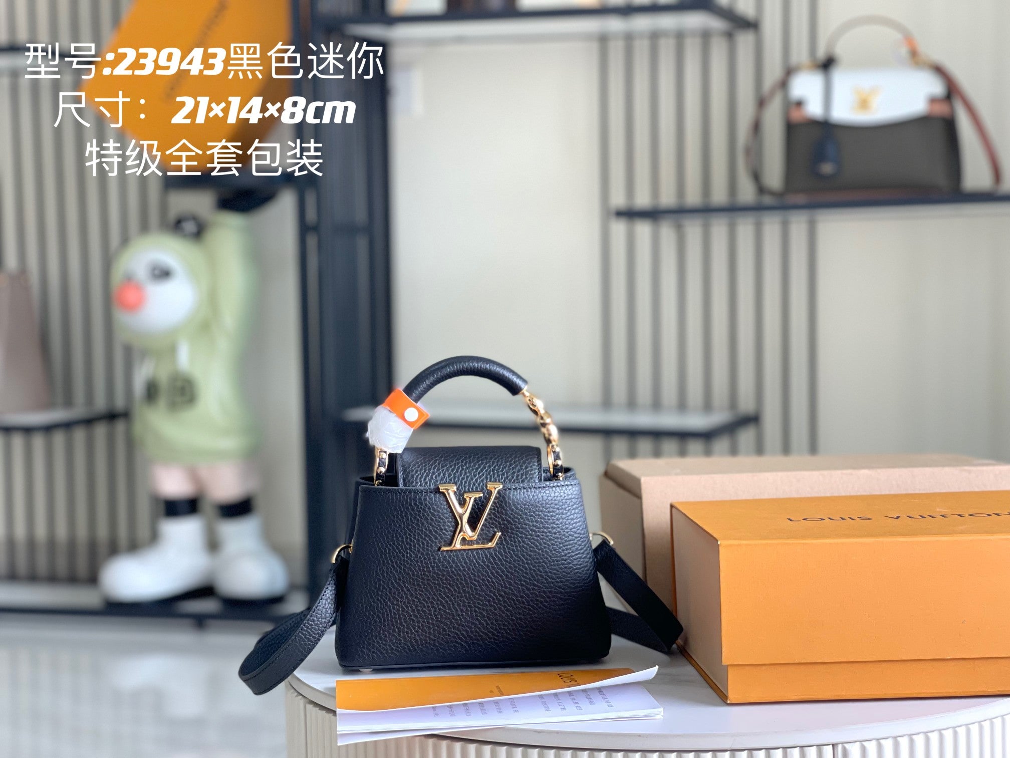 China Replica LV Handbags 330usd Only