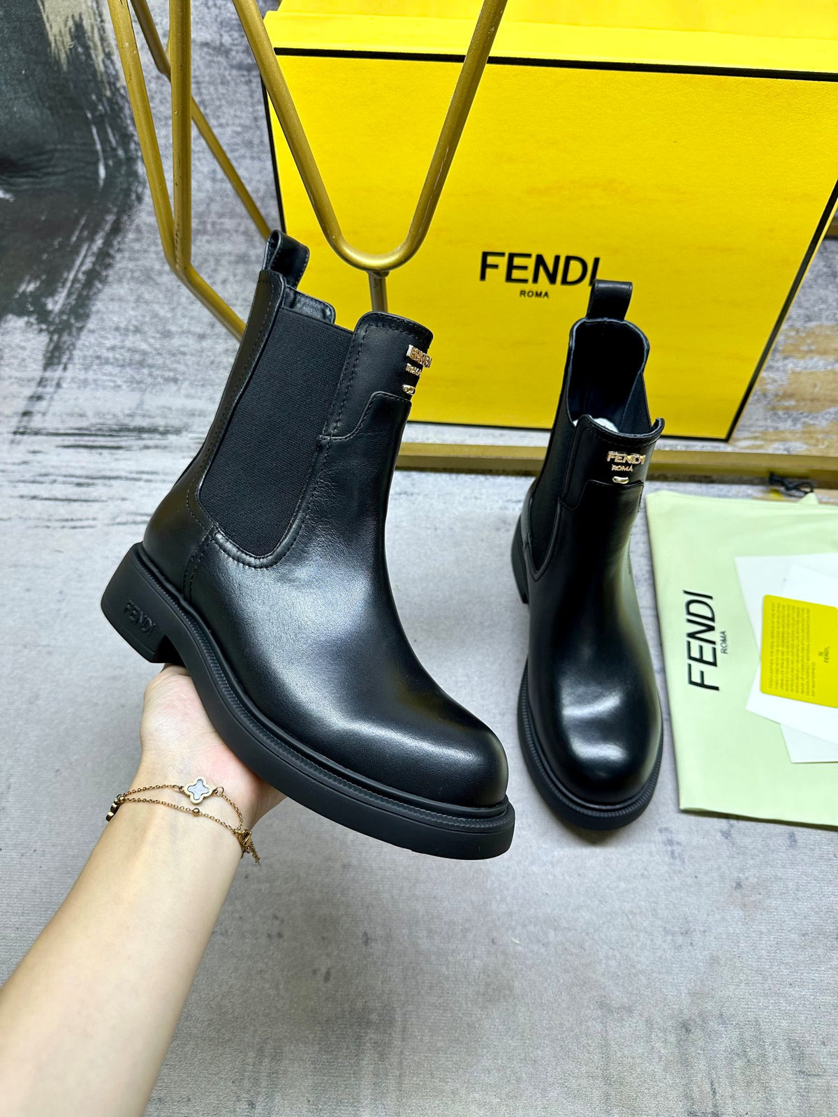 China Replica Fendi Women Shoes 112usd Only