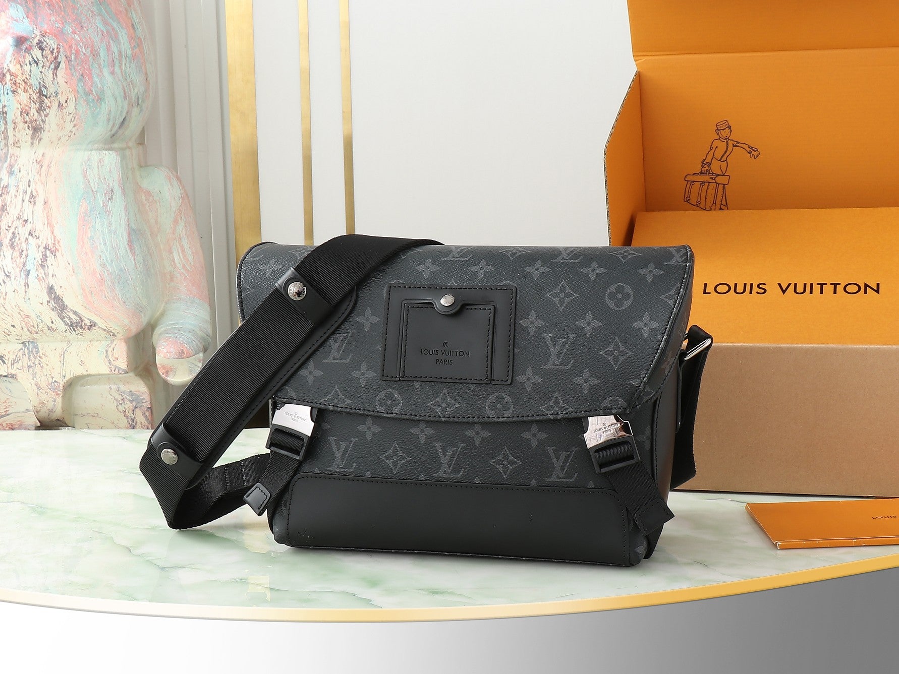China Replica LV Handbags 144usd Only