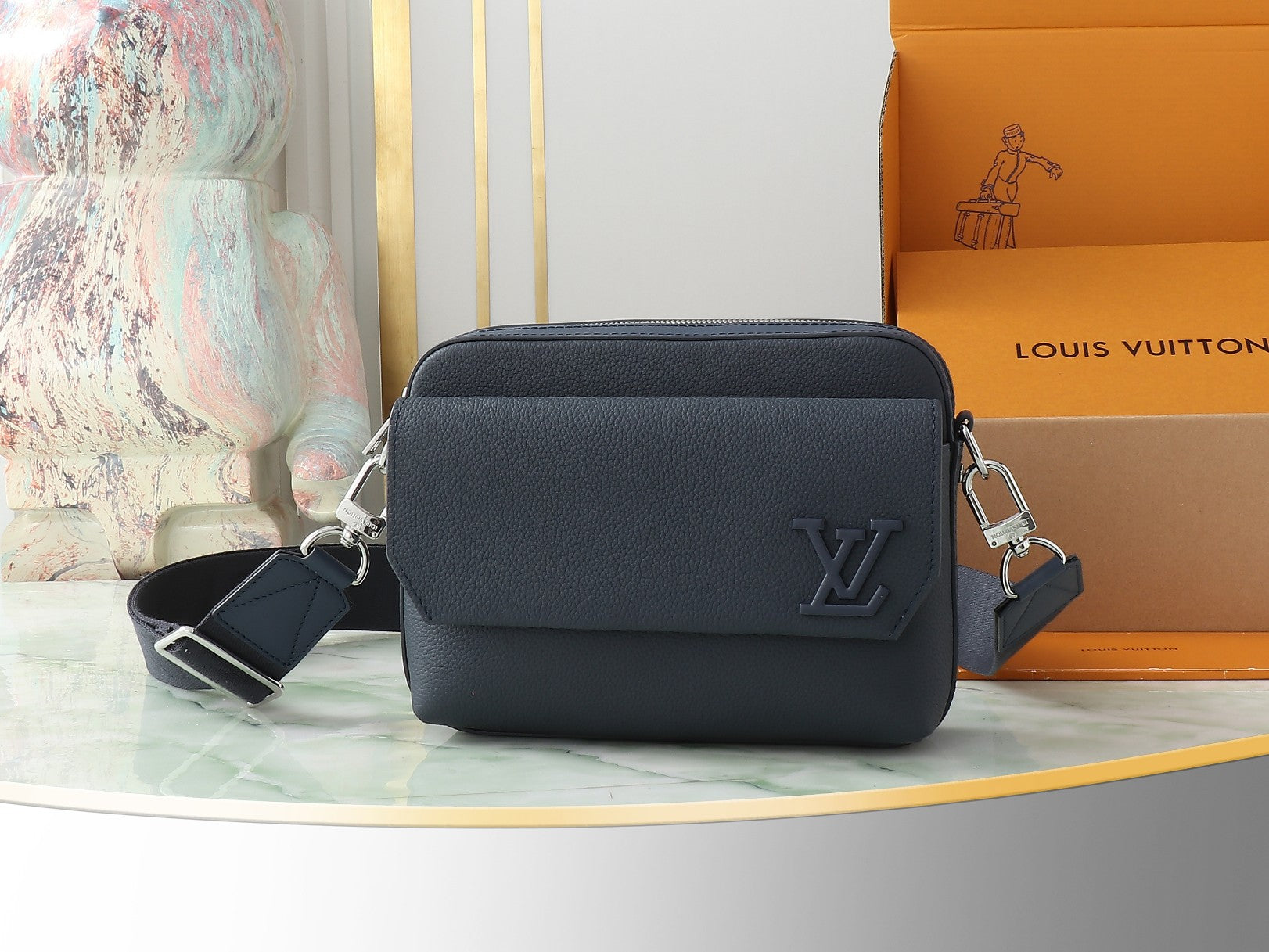China Replica LV Handbags 168usd Only