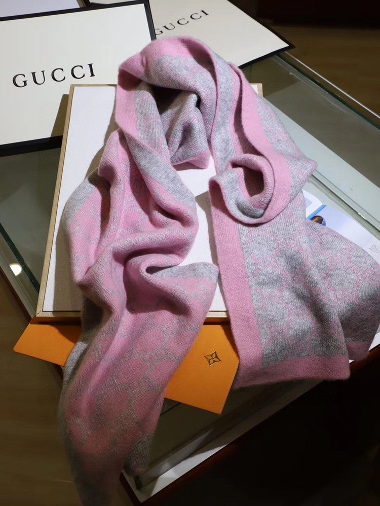 China Replica Gucci Scarf 12usd Only
