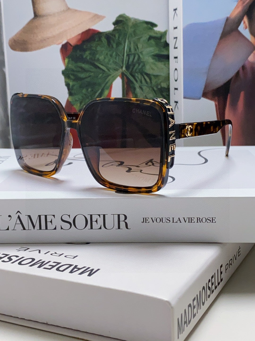 China Replica Chanel Sunglasses 28usd Only