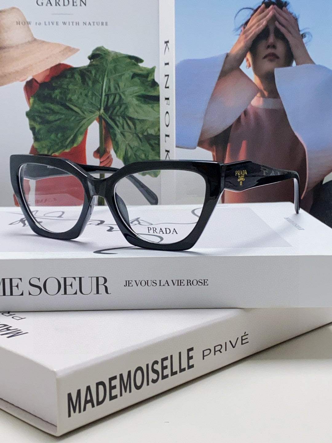 China Replica Prada Sunglasses 26usd Only