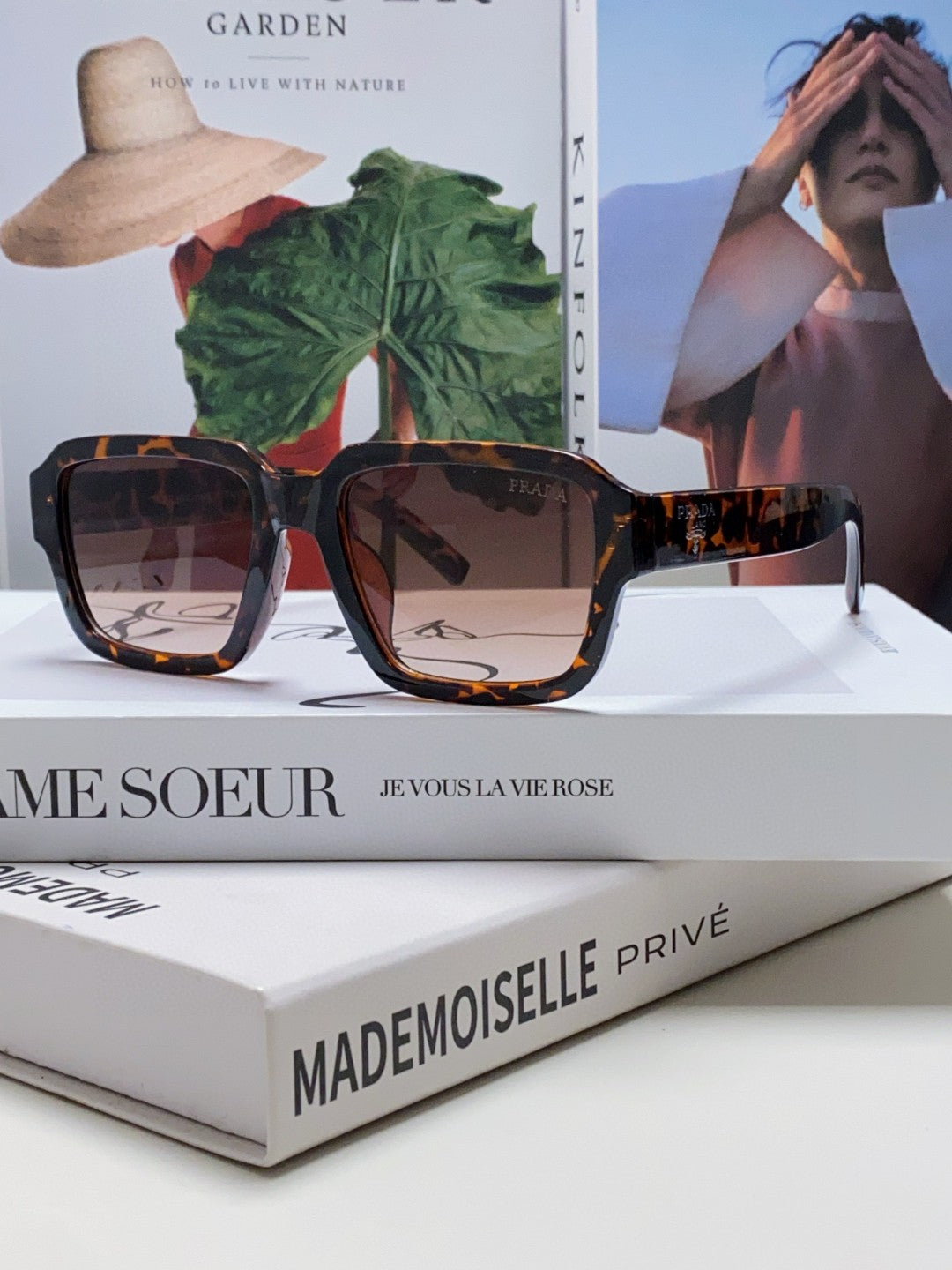 China Replica Prada Sunglasses 28usd Only