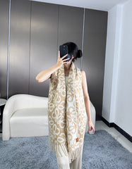 China Replica Loewe Scarf 54usd Only