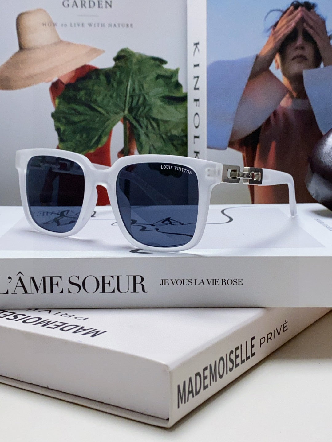 China Replica LV Sunglasses 26usd Only