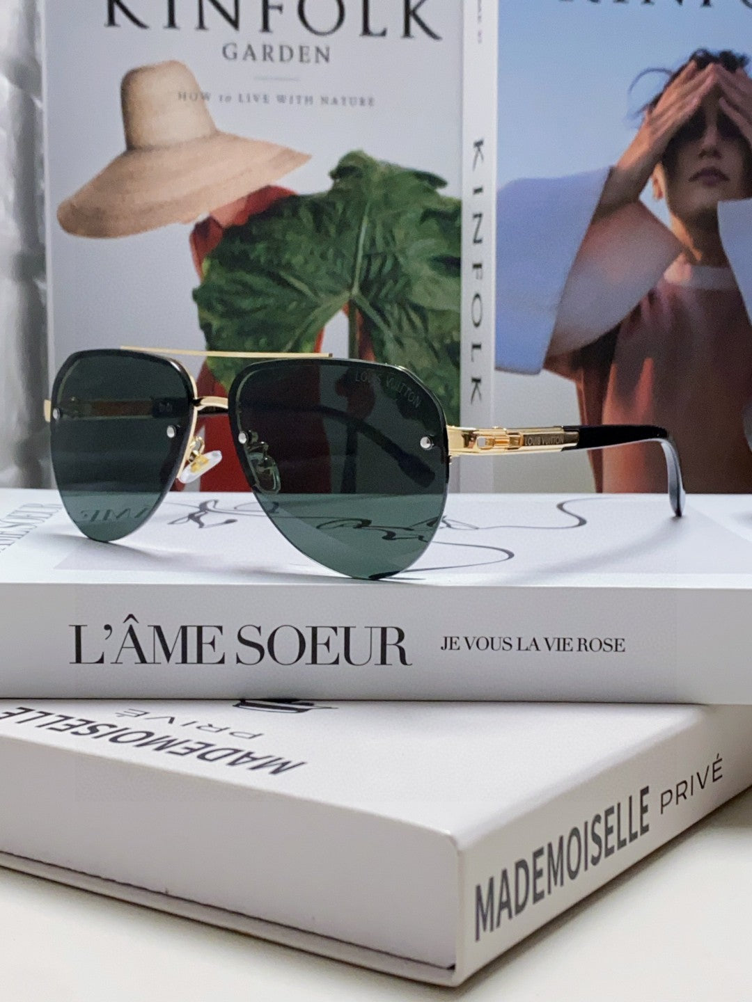 China Replica LV Sunglasses 32usd Only