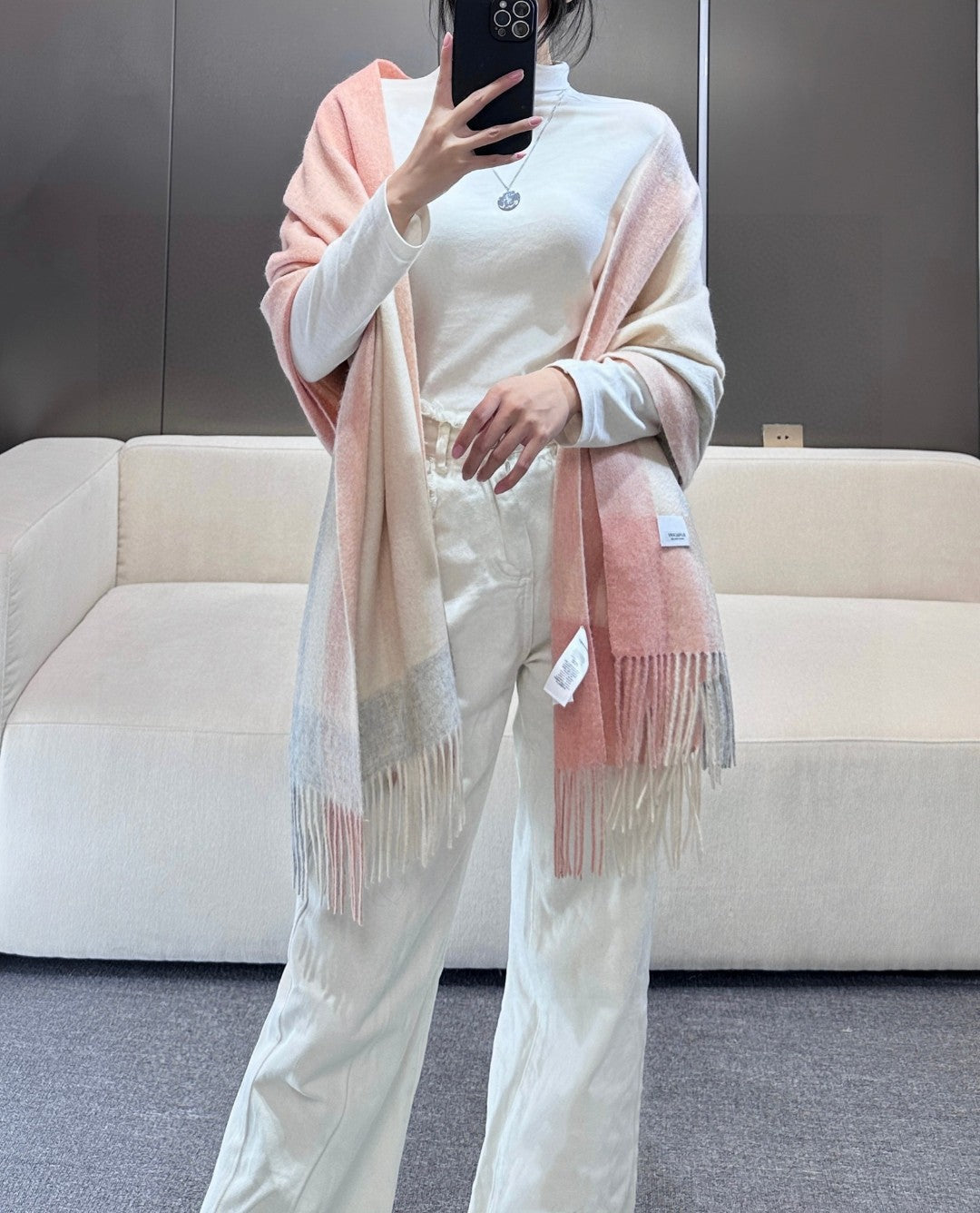 China Replica Burberry Scarf 56usd Only