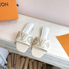 China Replica LV Women Shoes 70usd Only