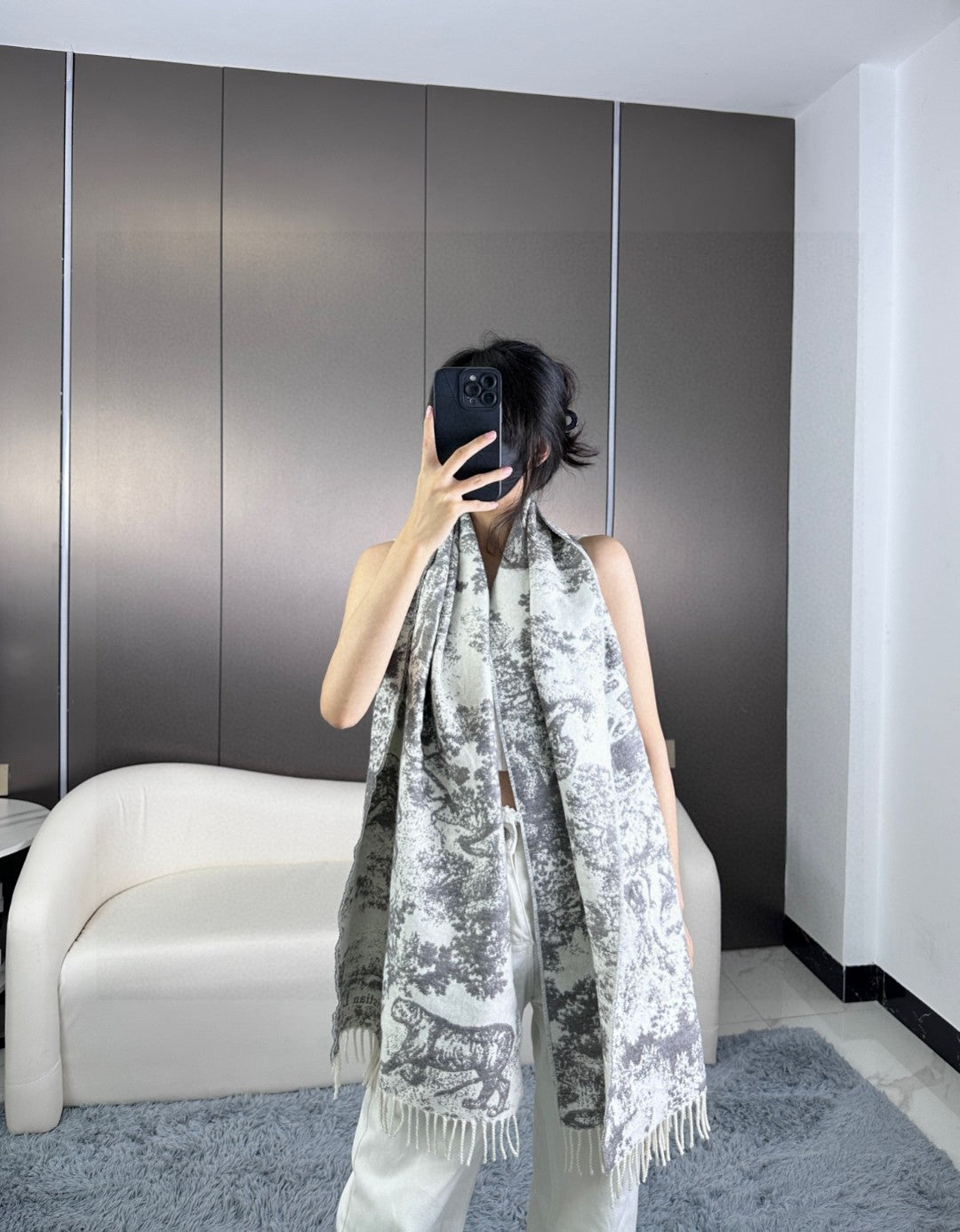 China Replica Dior Scarf 40usd Only