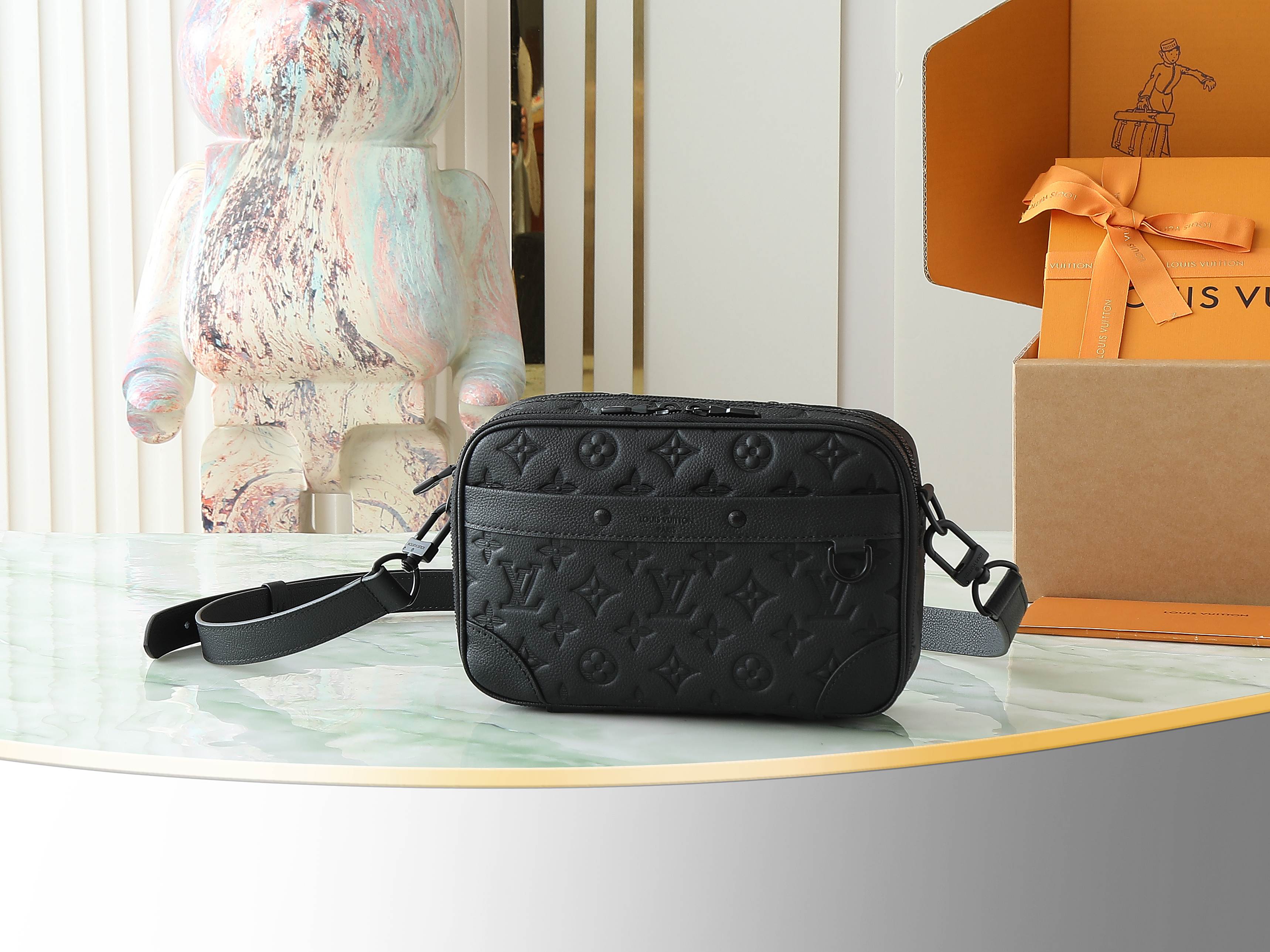 China Replica LV Handbags 138usd Only