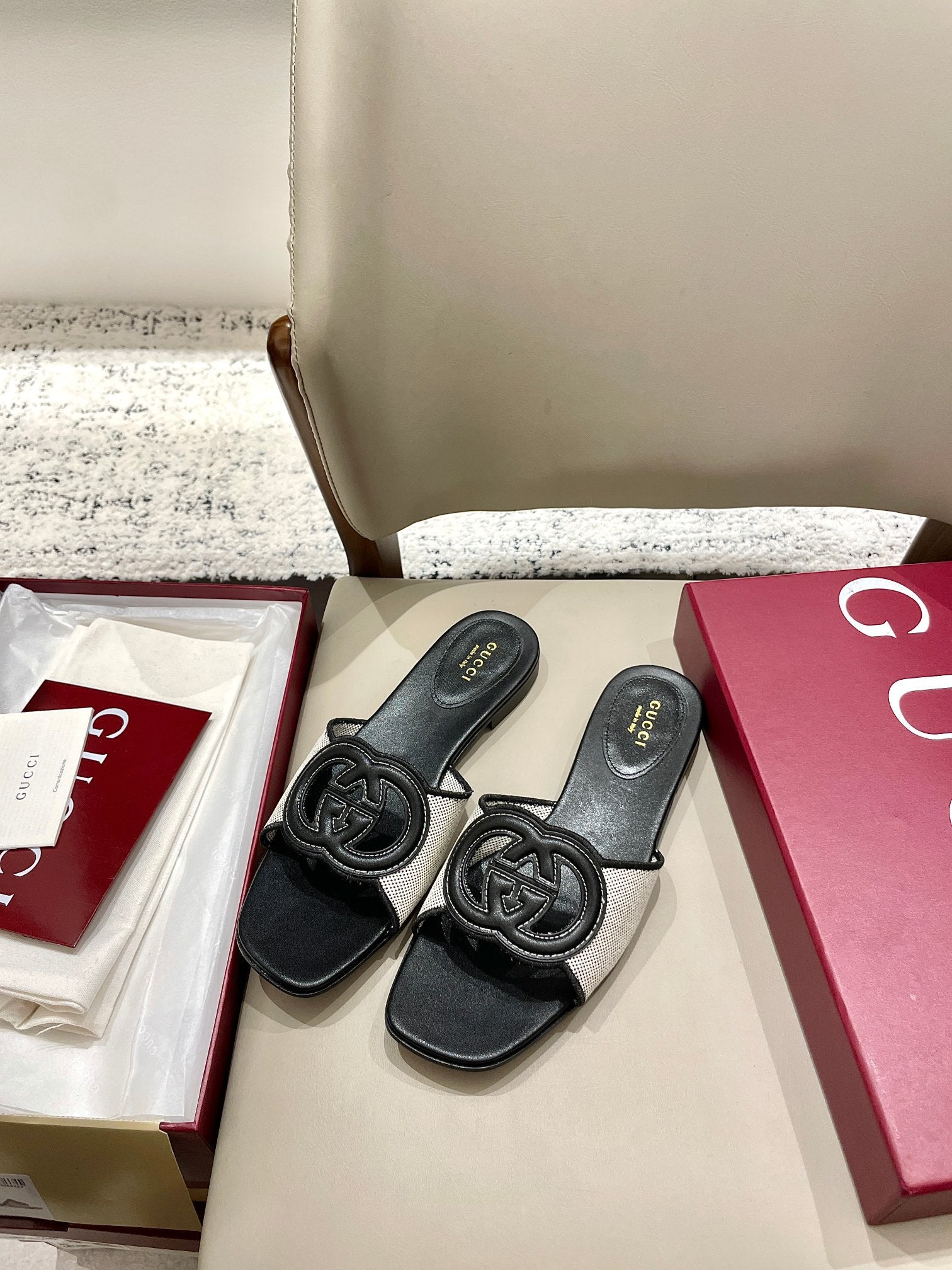 China Replica Gucci Women Shoes 88usd Only