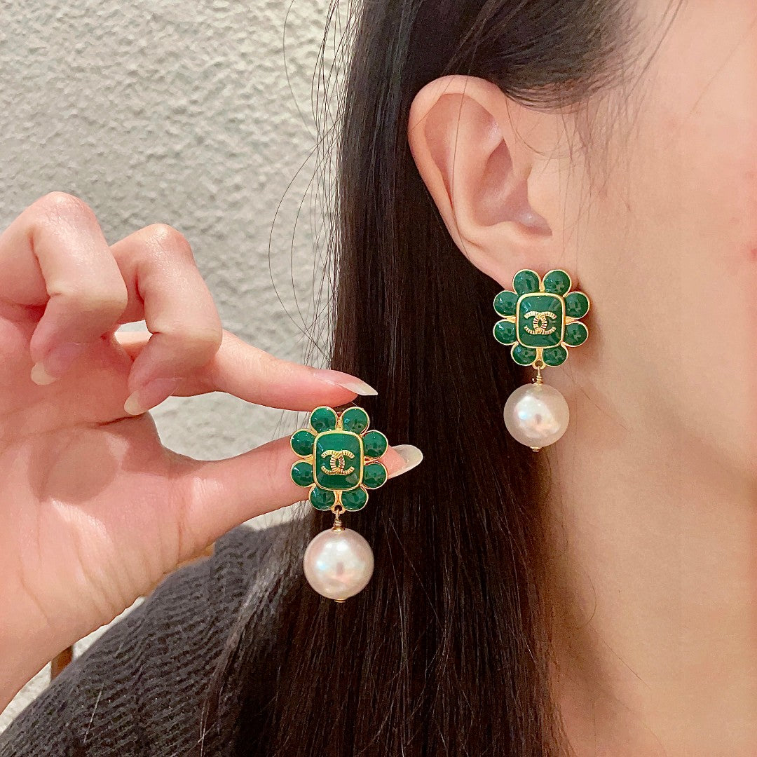 China Replica Chanel Earrings 40usd Only