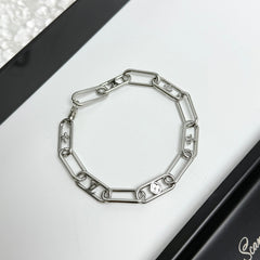 China Replica LV Necklaces 27usd Only