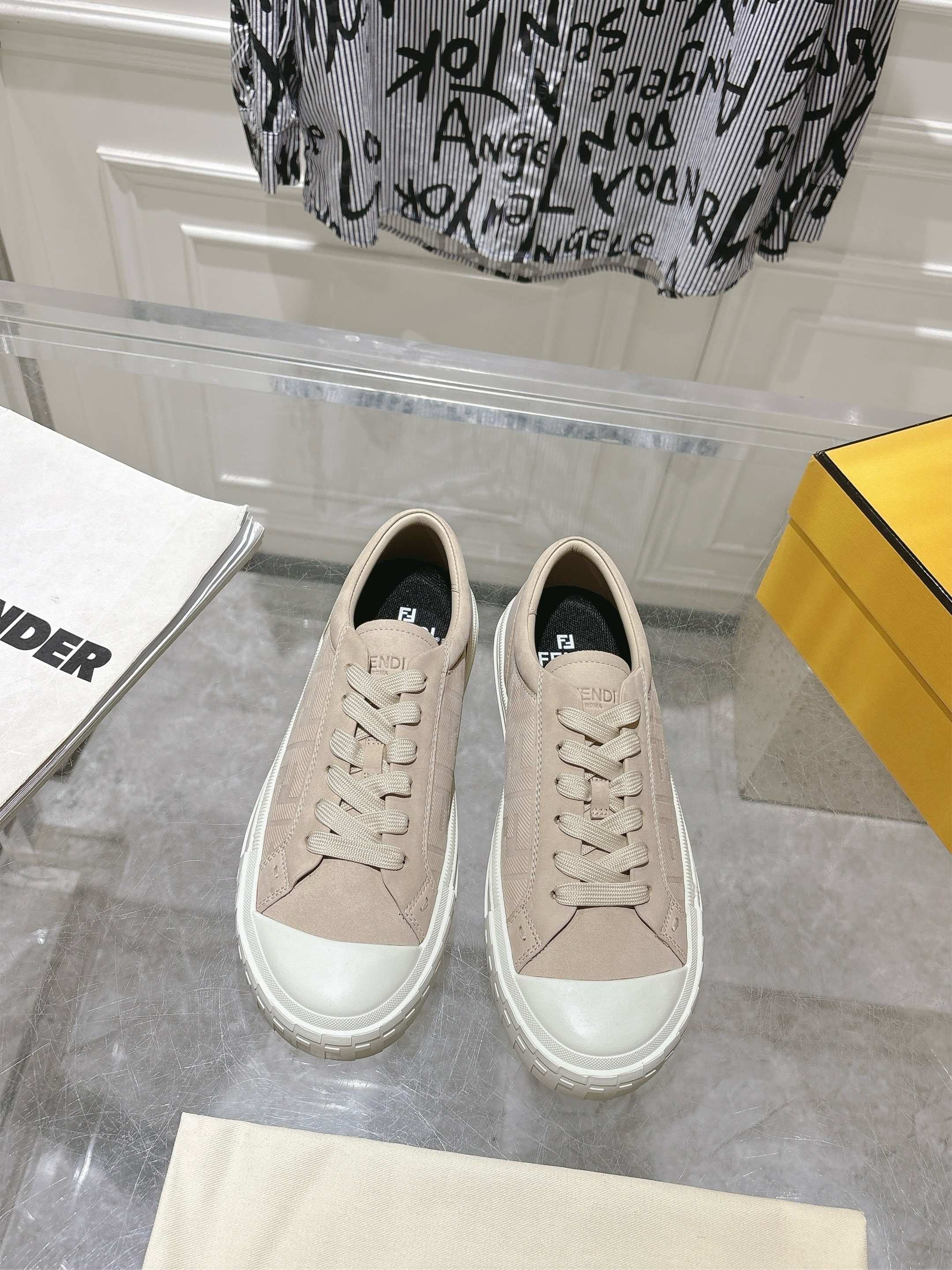 China Replica Fendi Women Shoes 108usd Only