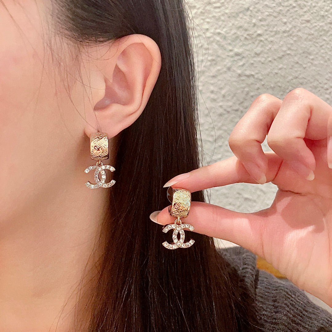 China Replica Chanel Earrings 38usd Only