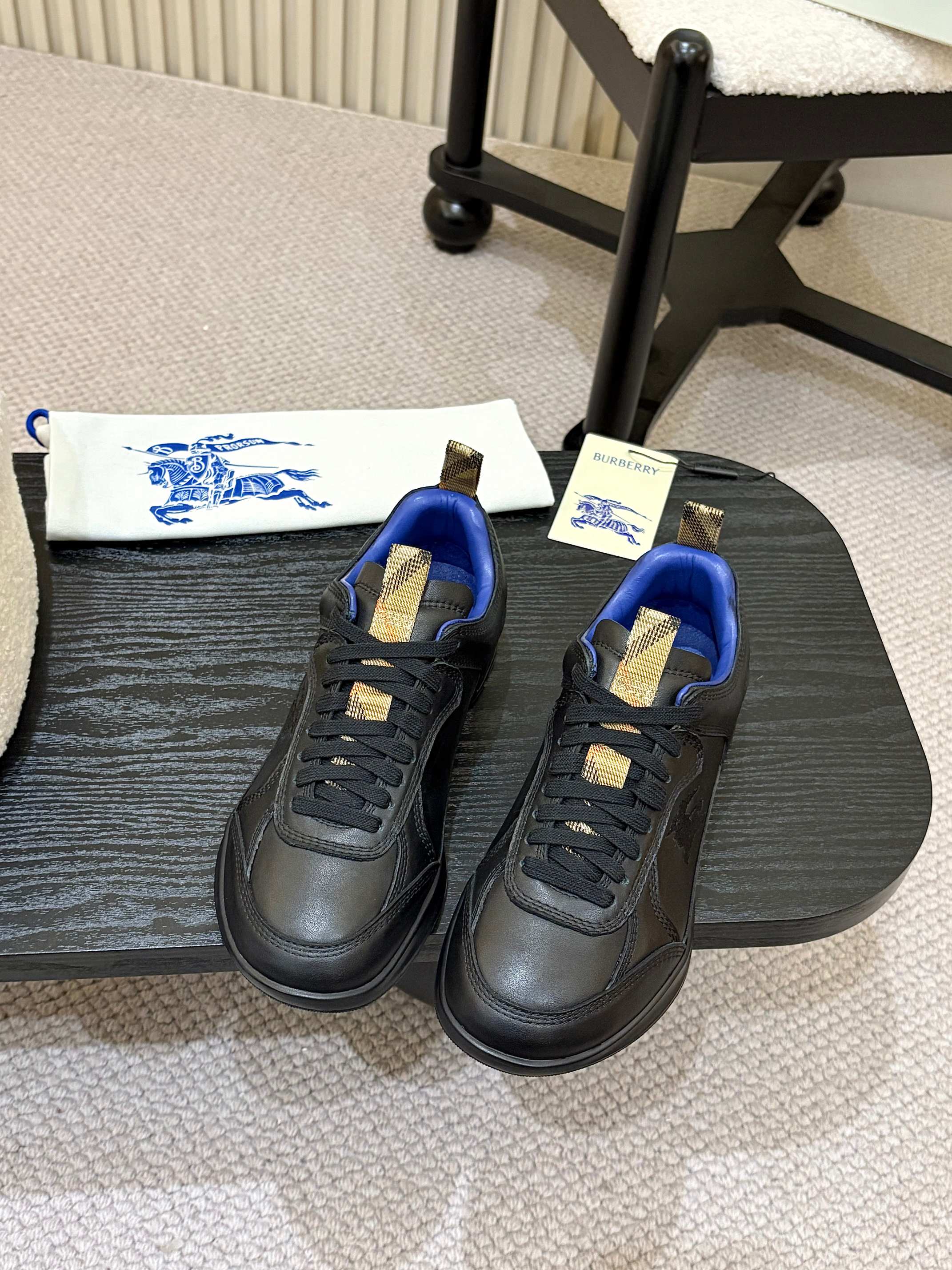 China Replica Burberry Women Shoes 115usd Only