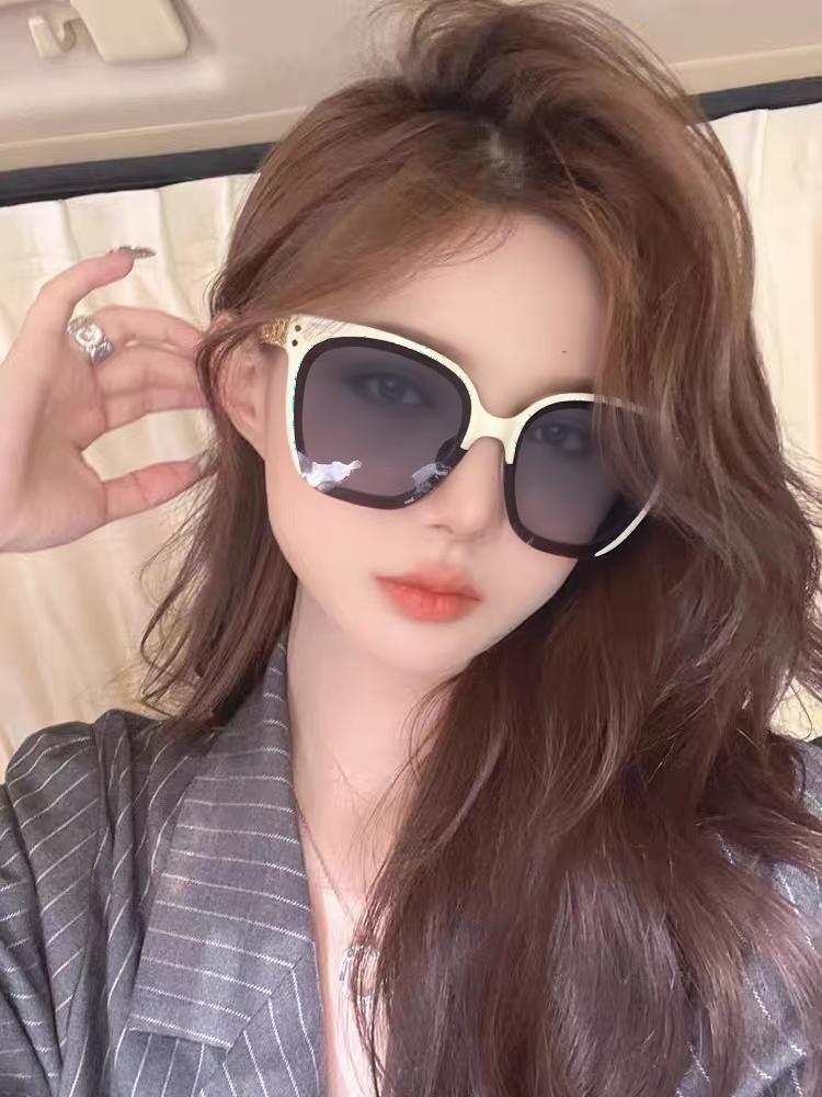 China Replica Celine Sunglasses 28usd Only