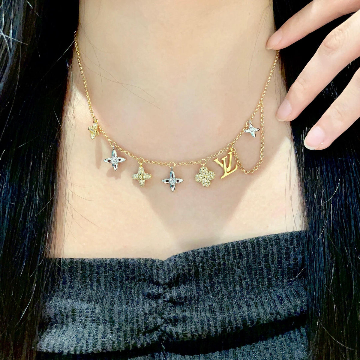China Replica LV Necklaces 48usd Only