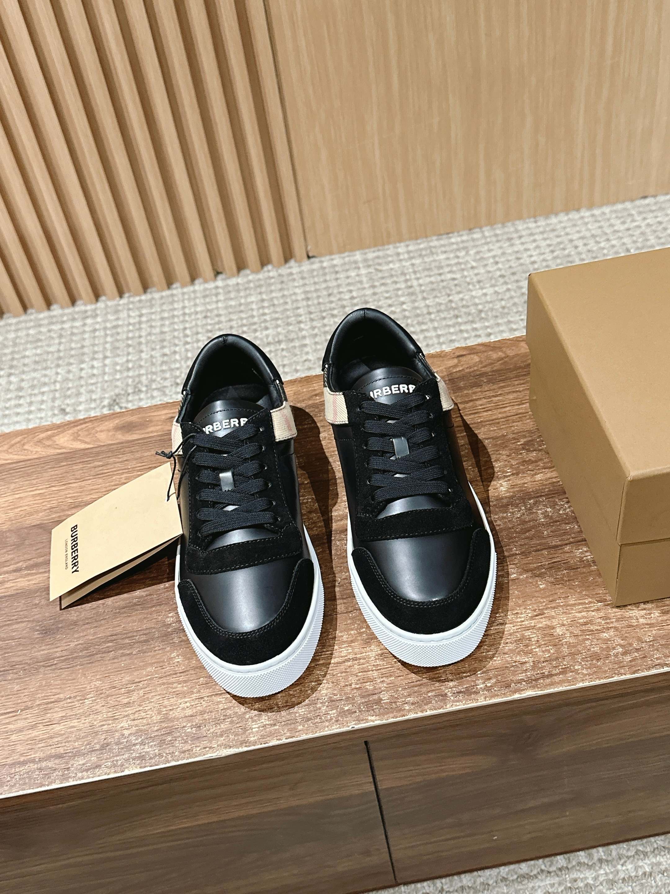 China Replica Burberry Women Shoes 130usd Only