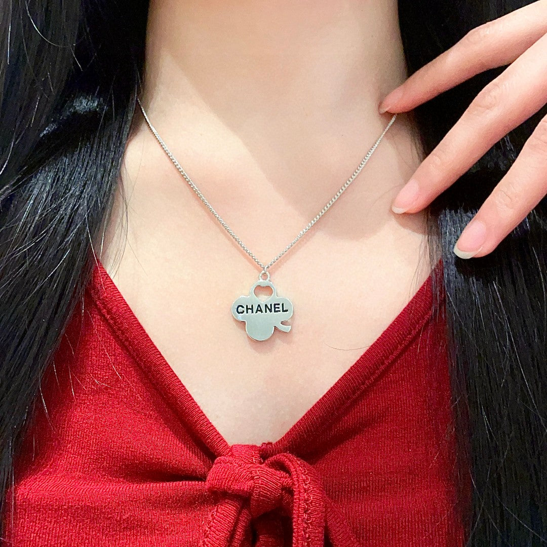 China Replica Chanel Necklaces 45usd Only