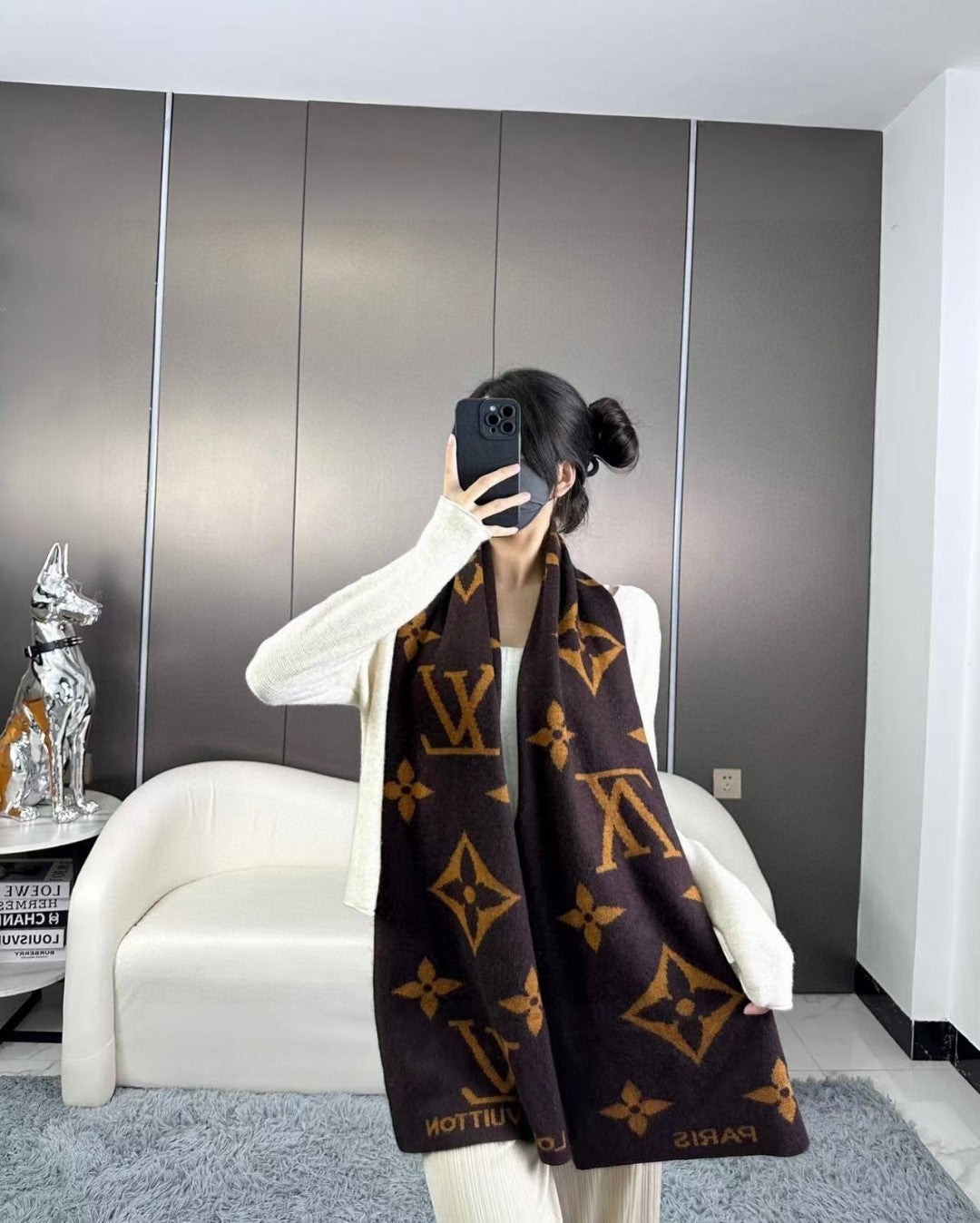 China Replica LV Scarf 58usd Only