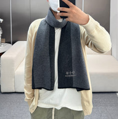 China Replica LV Scarf 52usd Only